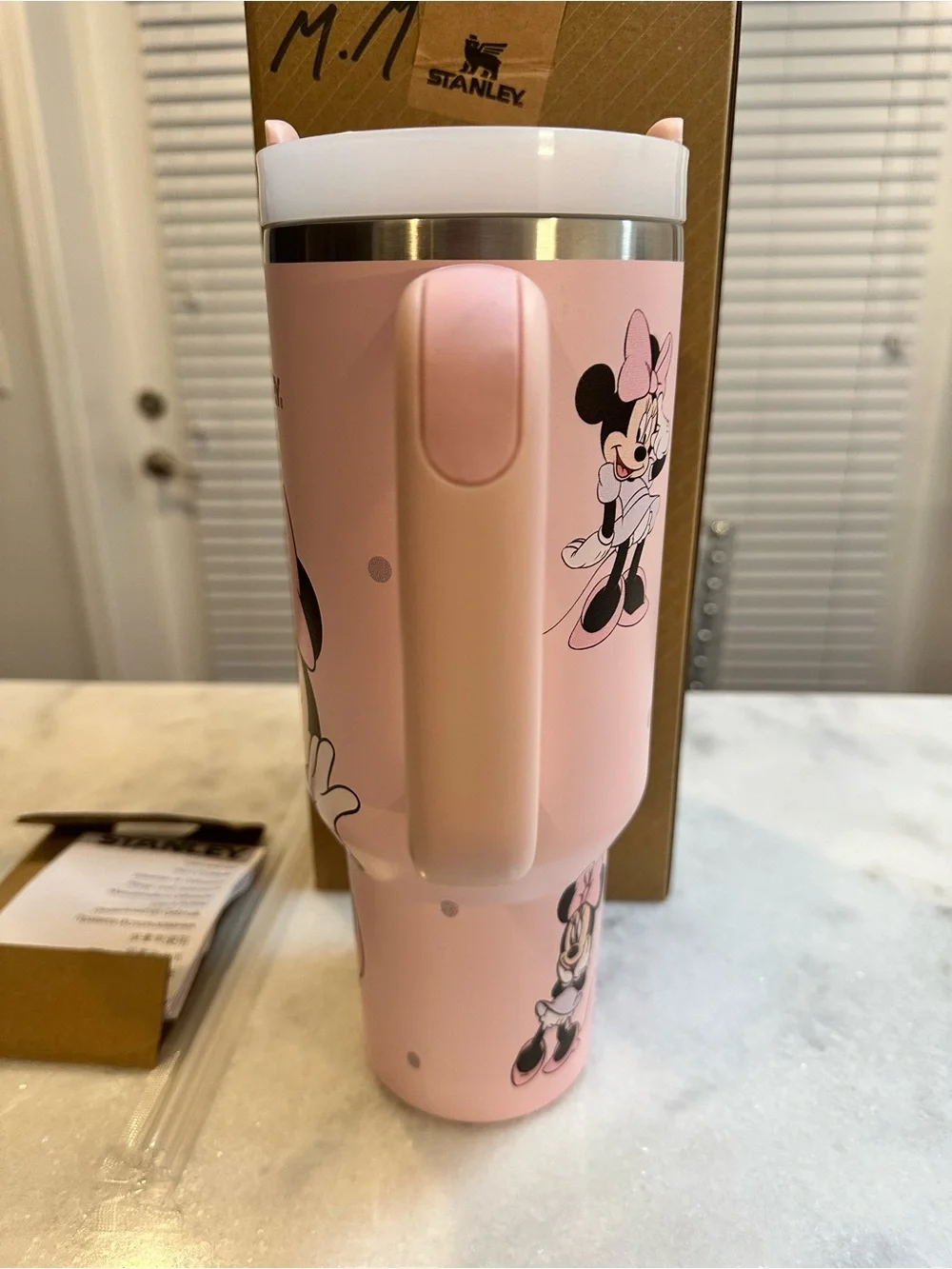Stanley Disney Minnie Mouse Pink 40oz Quencher H20 Tumbler with Handle - Picture 3 of 12